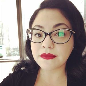 Meet your Posher, Norma